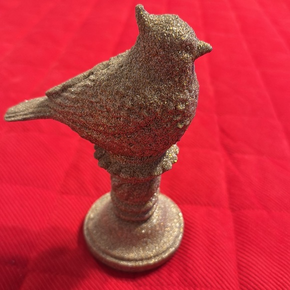 Shiny Gold Glittery Cardinal - Picture 3 of 5